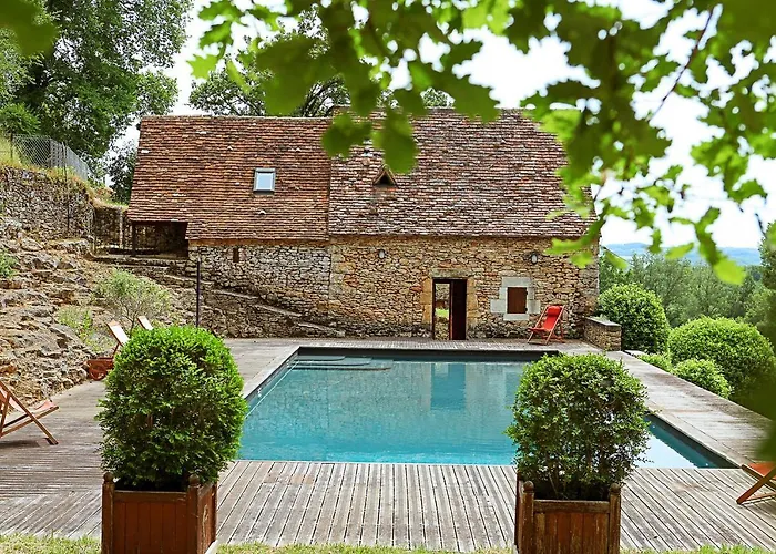 Chambres D\'Hotes Avec Piscine La Rossillonie